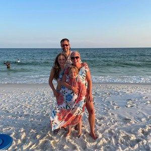 Meet your Posher, Lori